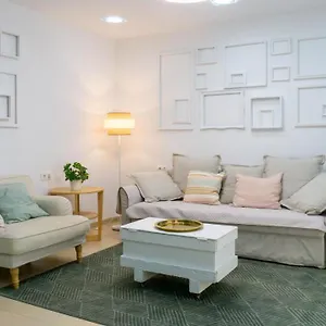 Apartment Caleta