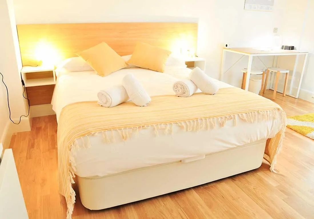 Apartment Estudio Nice Stay Madre De Dios Malaga Spain